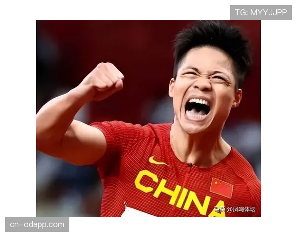 苏炳添那身材，运动员里唯一看着像去逛街顺便跑个步的...